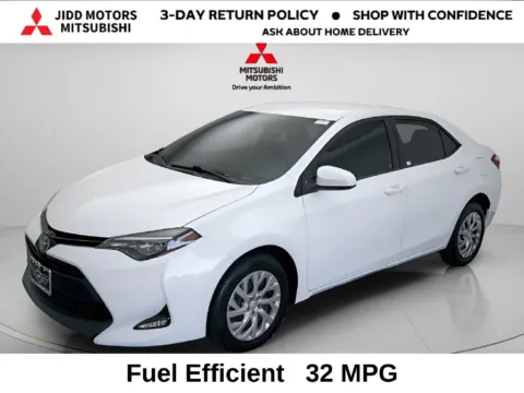 White 2017 Toyota Corolla LE for sale in Des Plaines, IL