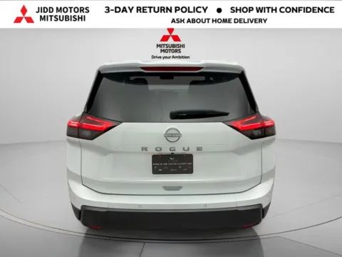 More photos of 2025 Nissan Rogue SV at Jidd Motors Mitsubishi, IL