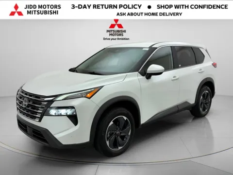 White 2025 Nissan Rogue SV for sale in Des Plaines, IL