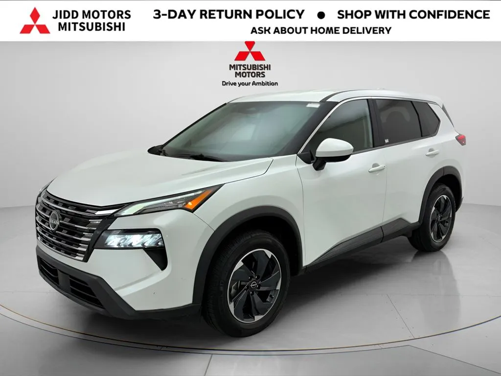 White 2025 Nissan Rogue SV for sale in Des Plaines, IL
