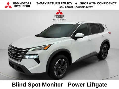 White 2025 Nissan Rogue SV for sale in Des Plaines, IL