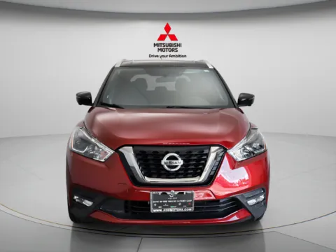 More photos of 2019 Nissan Kicks SR at Jidd Motors Mitsubishi, IL