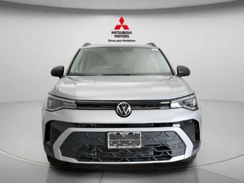 More photos of 2025 Volkswagen Taos 1.5T S at Jidd Motors Mitsubishi, IL