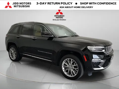 More photos of 2023 Jeep Grand Cherokee Summit 4xe at Jidd Motors Mitsubishi, IL