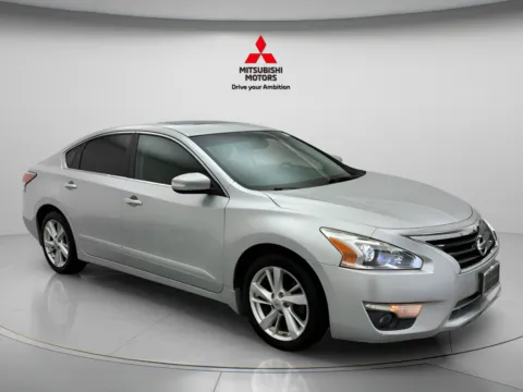 Another view of 2015 Nissan Altima 2.5 SV for sale in Des Plaines, IL at Jidd Motors Mitsubishi
