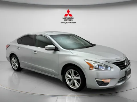 Another view of 2015 Nissan Altima 2.5 SV for sale in Des Plaines, IL at Jidd Motors Mitsubishi