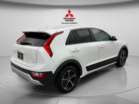 More photos of 2026 Kia Niro LX at Jidd Motors Mitsubishi, IL