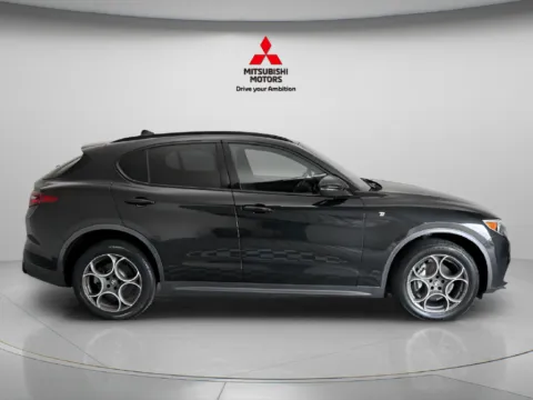 More photos of 2023 Alfa Romeo Stelvio Ti at Jidd Motors Mitsubishi, IL