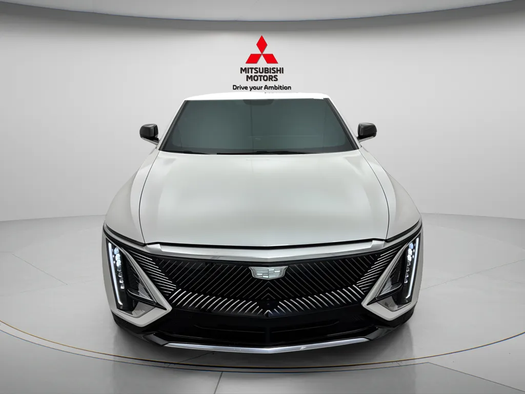 Used 2024 Cadillac LYRIQ Tech with VIN 1GYKPMRK0RZ130024 for sale in Des Plaines, IL