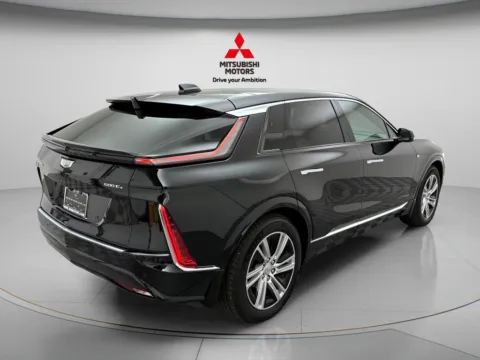 More photos of 2024 Cadillac LYRIQ Tech at Jidd Motors Mitsubishi, IL