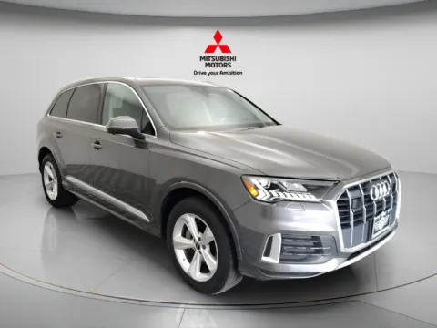 More photos of 2024 Audi Q7 45 Premium Plus at Jidd Motors Mitsubishi, IL
