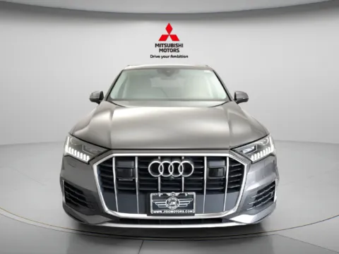 More photos of 2024 Audi Q7 45 Premium Plus at Jidd Motors Mitsubishi, IL