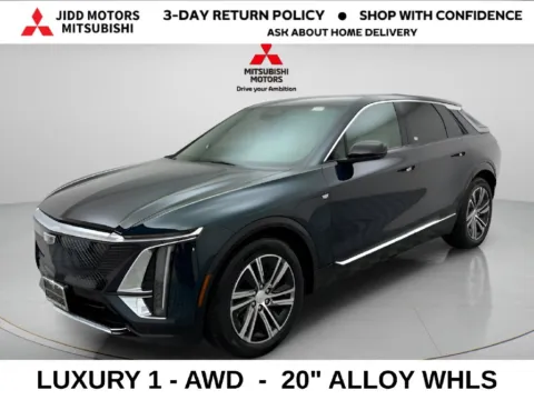 Green 2024 Cadillac LYRIQ Luxury for sale in Des Plaines, IL