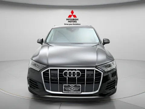 More photos of 2024 Audi Q7 45 Premium Plus at Jidd Motors Mitsubishi, IL