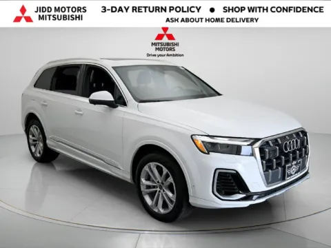 More photos of 2025 Audi Q7 55 Premium Plus at Jidd Motors Mitsubishi, IL