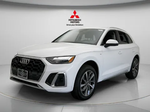 Photos of 2024 Audi Q5 45 S line Premium for sale in Des Plaines, IL at Jidd Motors Mitsubishi