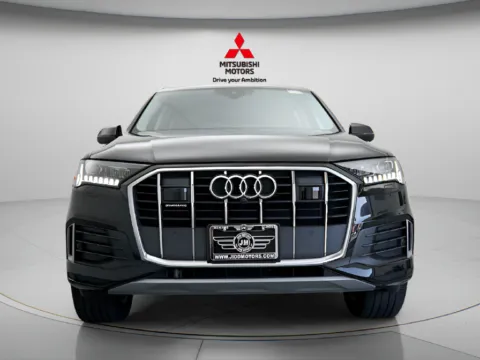 Another view of 2024 Audi Q7 45 Premium Plus for sale in Des Plaines, IL at Jidd Motors Mitsubishi