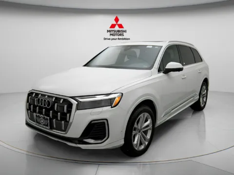 Photos of 2025 Audi Q7 55 Premium Plus for sale in Des Plaines, IL at Jidd Motors Mitsubishi