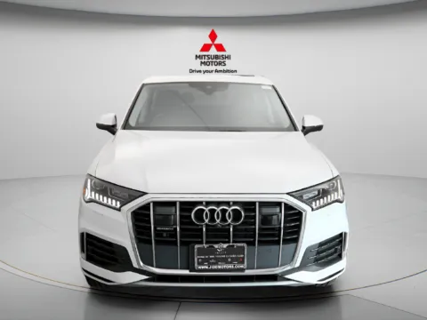 More photos of 2024 Audi Q7 45 Premium Plus at Jidd Motors Mitsubishi, IL