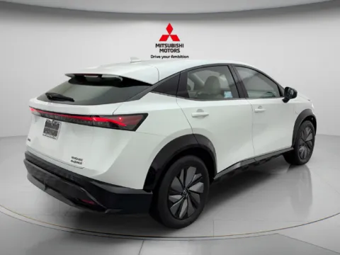 More photos of 2024 Nissan Ariya ENGAGE e-4ORCE at Jidd Motors Mitsubishi, IL