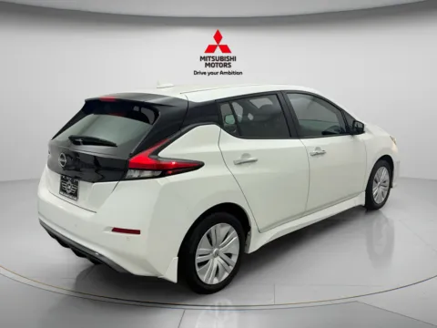 More photos of 2025 Nissan Leaf S at Jidd Motors Mitsubishi, IL