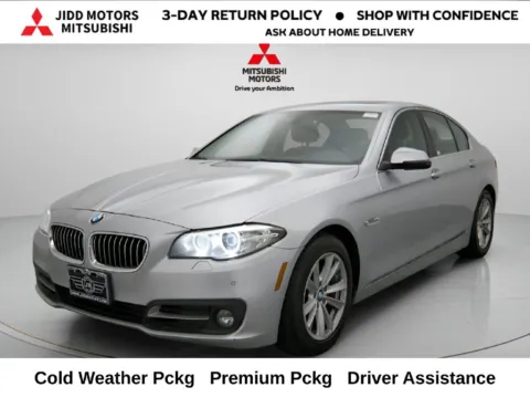 Silver 2016 BMW 5 Series 528i xDrive for sale in Des Plaines, IL