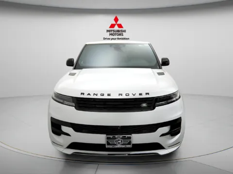 More photos of 2024 Land Rover Range Rover Sport Dynamic SE at Jidd Motors Mitsubishi, IL