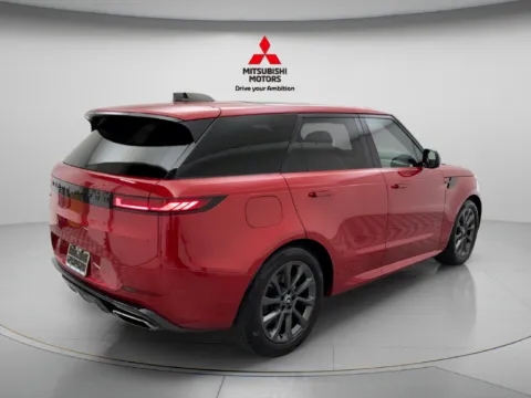 More photos of 2024 Land Rover Range Rover Sport Dynamic SE at Jidd Motors Mitsubishi, IL