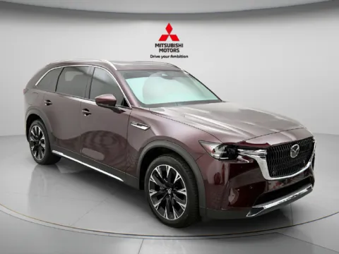 More photos of 2024 Mazda CX-90 PHEV Premium at Jidd Motors Mitsubishi, IL