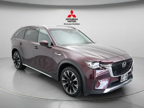 More photos of 2024 Mazda CX-90 PHEV Premium at Jidd Motors Mitsubishi, IL