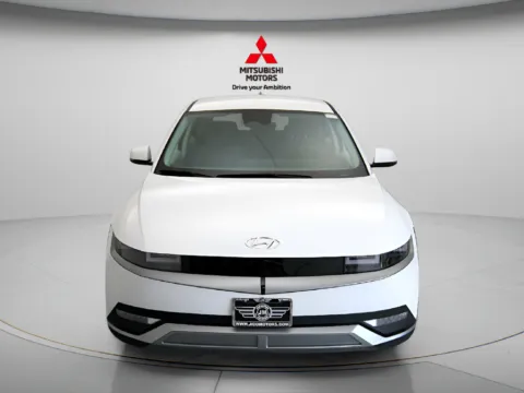 More photos of 2024 Hyundai IONIQ 5 SE at Jidd Motors Mitsubishi, IL
