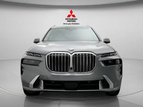 More photos of 2025 BMW X7 xDrive40i at Jidd Motors Mitsubishi, IL