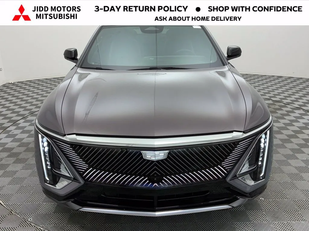 Used 2024 Cadillac LYRIQ Tech with VIN 1GYKPMRL3RZ138076 for sale in Des Plaines, IL