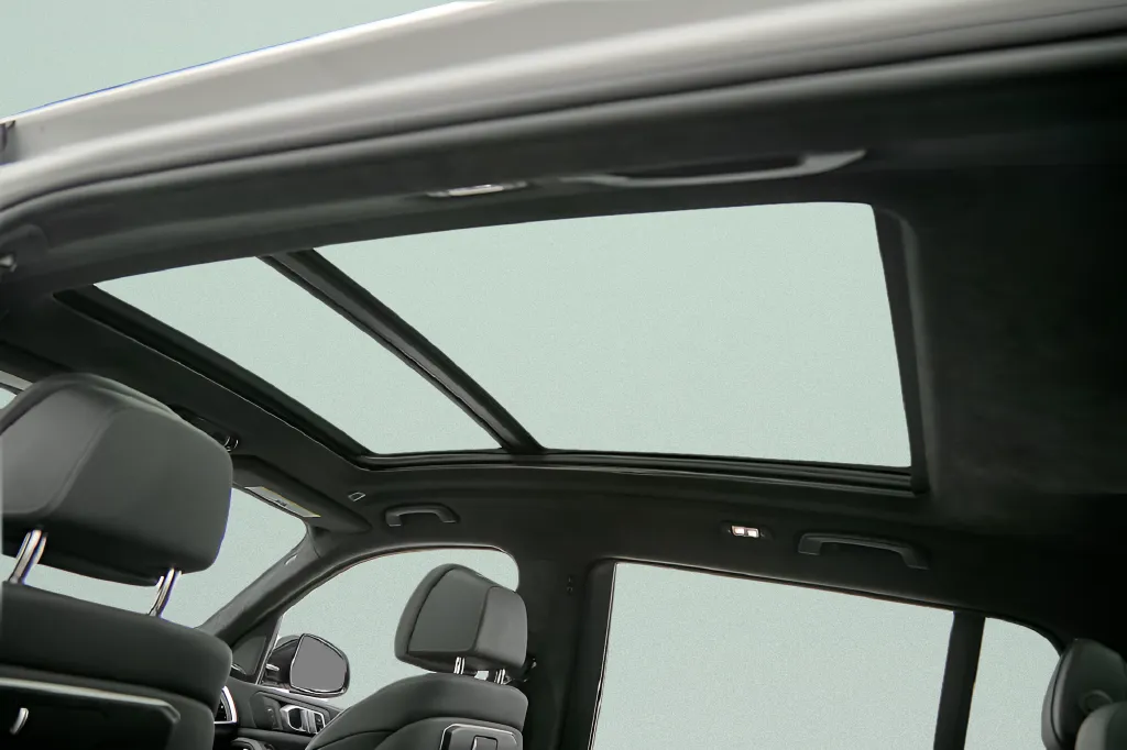 Photo 33