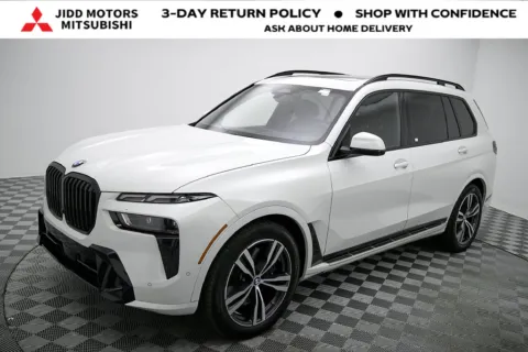 Photos of 2026 BMW X7 xDrive40i for sale in Des Plaines, IL at Jidd Motors Mitsubishi