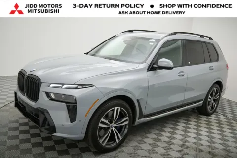 Photos of 2026 BMW X7 xDrive40i for sale in Des Plaines, IL at Jidd Motors Mitsubishi