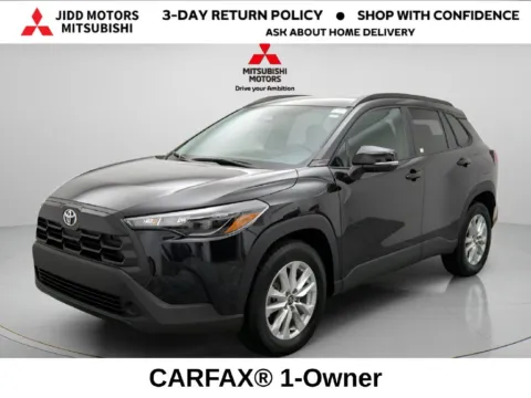 Black 2026 Toyota Corolla Cross LE for sale in Des Plaines, IL