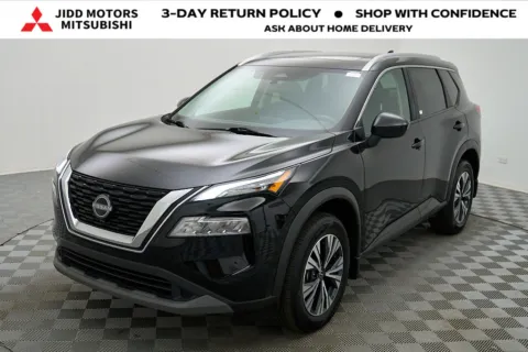 Black 2023 Nissan Rogue SV for sale in Des Plaines, IL