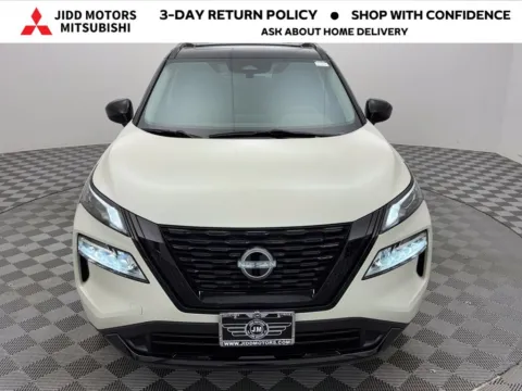 Photos of 2023 Nissan Rogue SV for sale in Des Plaines, IL at Jidd Motors Mitsubishi