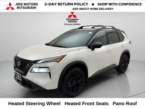 White 2023 Nissan Rogue SV for sale in Des Plaines, IL