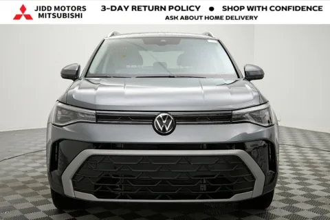More photos of 2025 Volkswagen Taos 1.5T SE at Jidd Motors Mitsubishi, IL