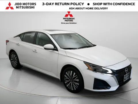 More photos of 2024 Nissan Altima 2.5 SV at Jidd Motors Mitsubishi, IL