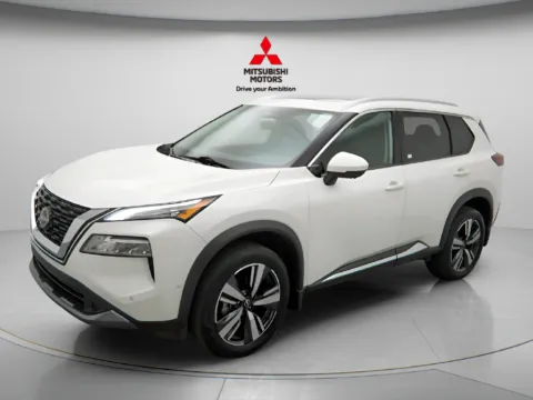 Photos of 2023 Nissan Rogue SL for sale in Des Plaines, IL at Jidd Motors Mitsubishi