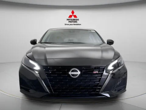 Another view of 2025 Nissan Altima 2.5 SR for sale in Des Plaines, IL at Jidd Motors Mitsubishi