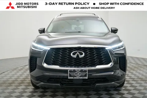 More photos of 2023 INFINITI QX60 Sensory at Jidd Motors Mitsubishi, IL