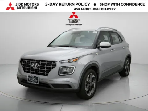 Photos of 2025 Hyundai Venue SEL for sale in Des Plaines, IL at Jidd Motors Mitsubishi