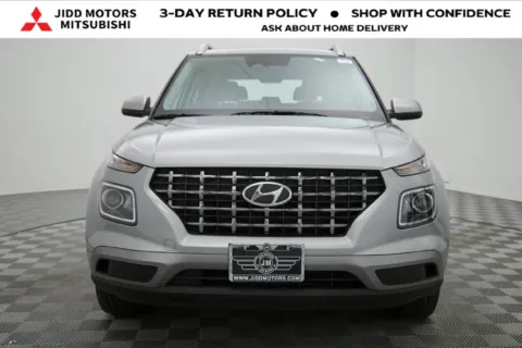 More photos of 2025 Hyundai Venue SEL at Jidd Motors Mitsubishi, IL