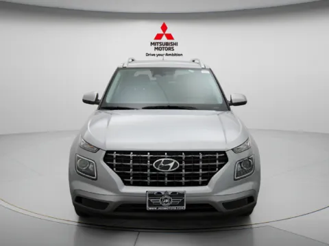 Another view of 2025 Hyundai Venue SEL for sale in Des Plaines, IL at Jidd Motors Mitsubishi