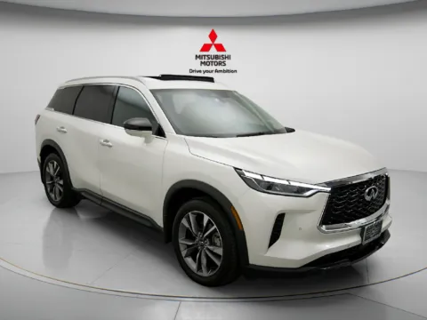More photos of 2024 INFINITI QX60 LUXE at Jidd Motors Mitsubishi, IL