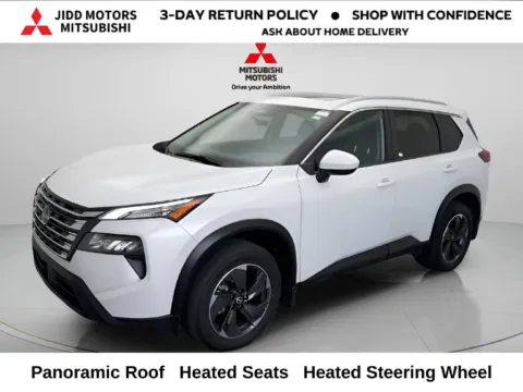 White 2024 Nissan Rogue SV for sale in Des Plaines, IL